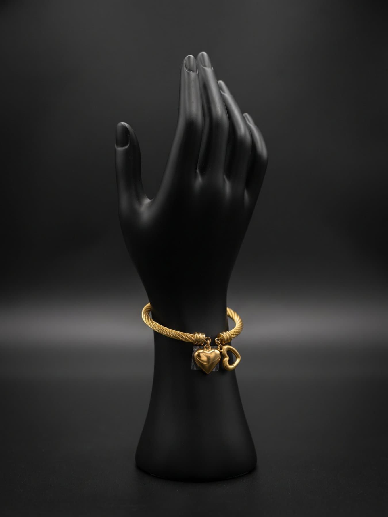 Pulsera Mediana de Acero con corazón