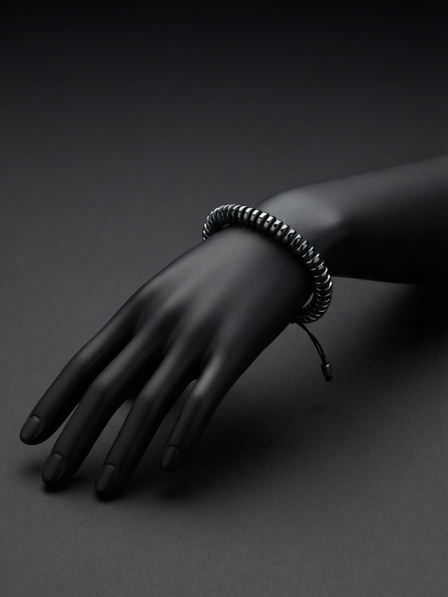 Pulsera caballero grande con piedras en forma de rueda pequeña